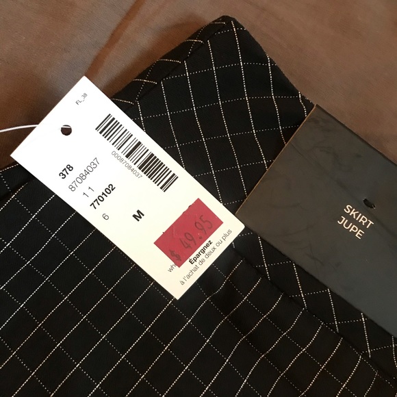 NWT RW&Co Black And White Checkered Skirt - Picture 3 of 4